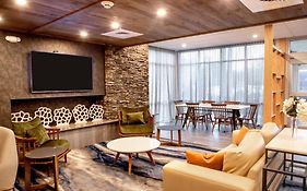 Fairfield Inn & Suites By Marriott Richmond Airport